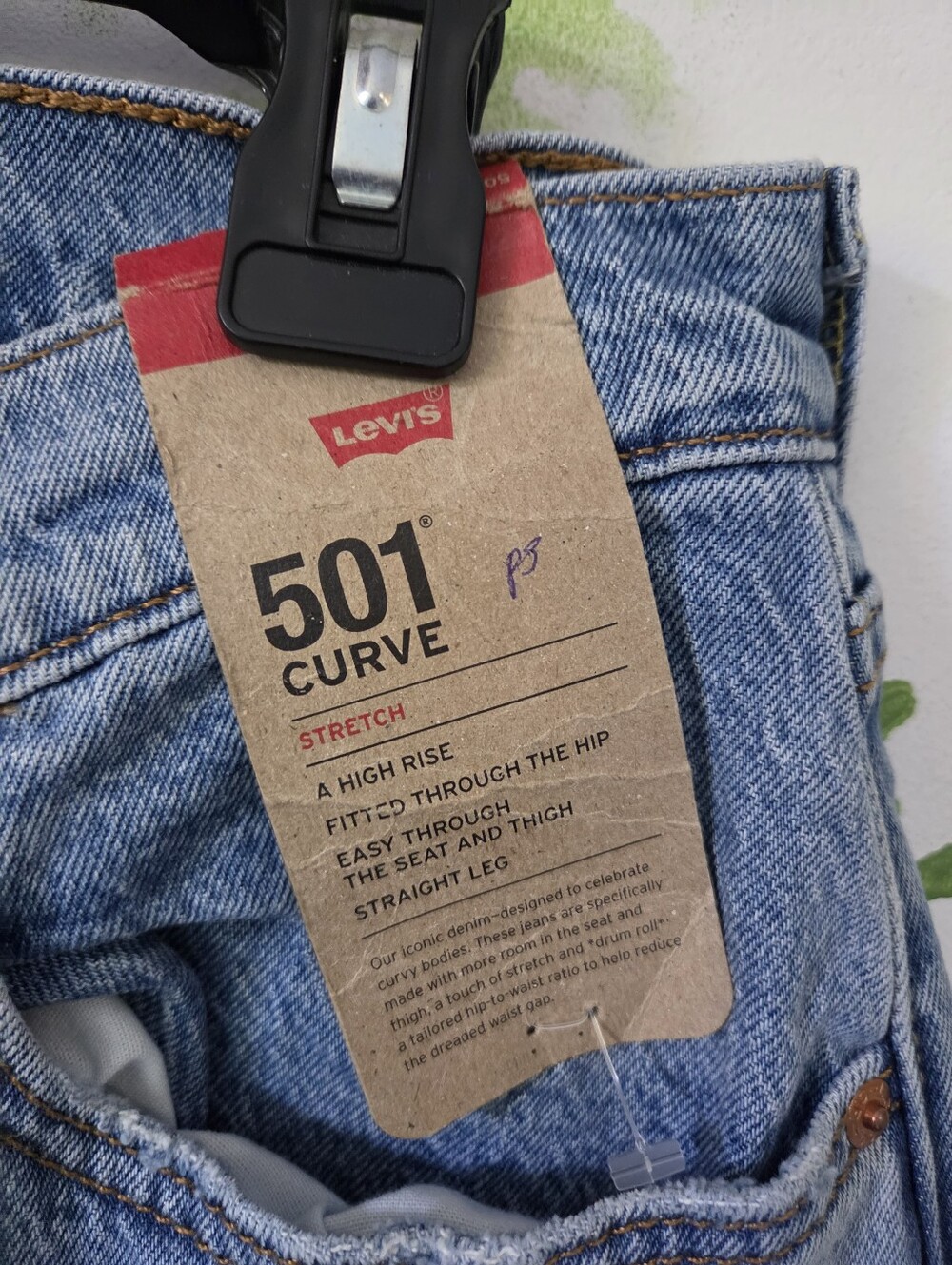 501 32x30 Curve Light Blue Denim Jeans - Picture 7 of 10